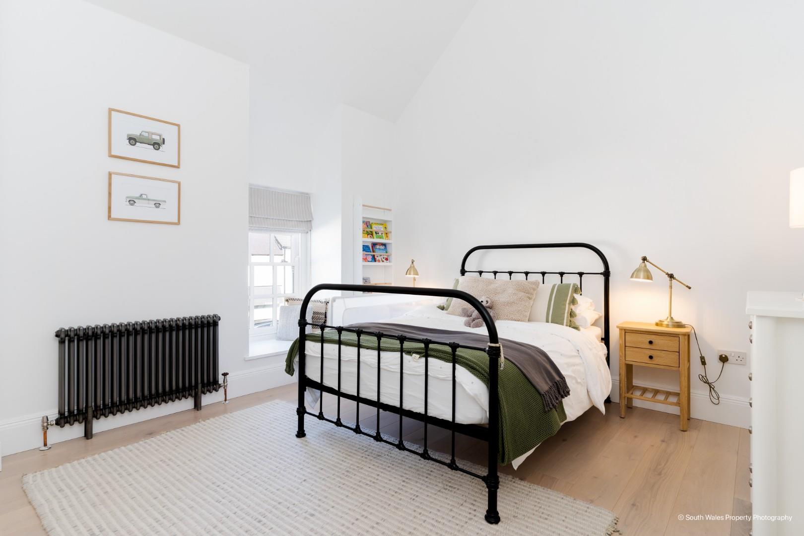Heath House, 54 Eastgate, Cowbridge, Vale Of Glamorgan, CF71 7AB